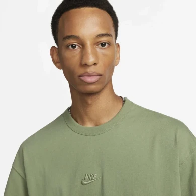 Футболка Nike Sportswear Premium Essentials (DO7392-386), S