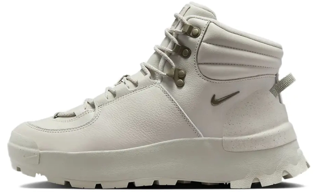 Кросівки жіночі Nike City Classic Premium (FZ8629-100), EUR 39